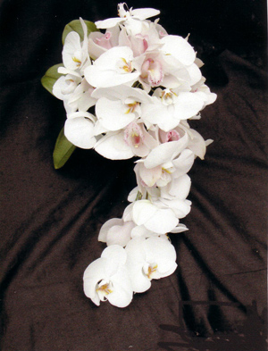 phaelanopsis orchid bouquet